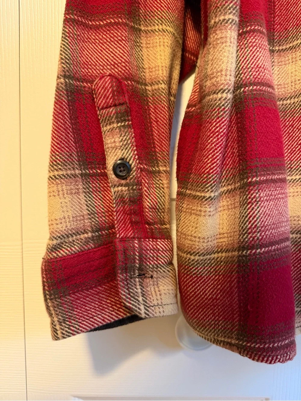 ORVIS Men’s Red and Cream Flannel Plaid Button Up Shirt Jacket | Size XXL
